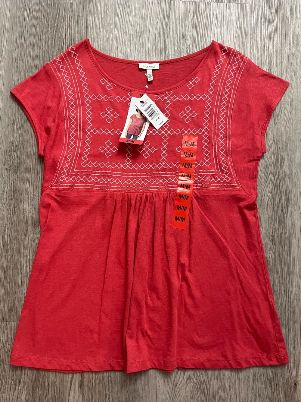 🔥333 NWT Ella Moss Red Short Sleeve Embroidered Scoop Neck Tee
